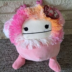 COPY - Squishmallows Caparinne The Pink Bigfoot Plush Stuffed Animal Toy 12" NE…